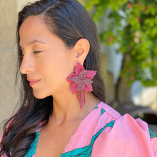 Orchid Kamentsa Earrings - Dark pink