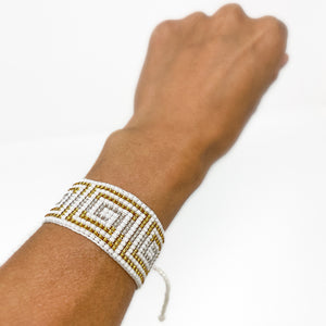 Kamentsa beaded Wisdom bracelet