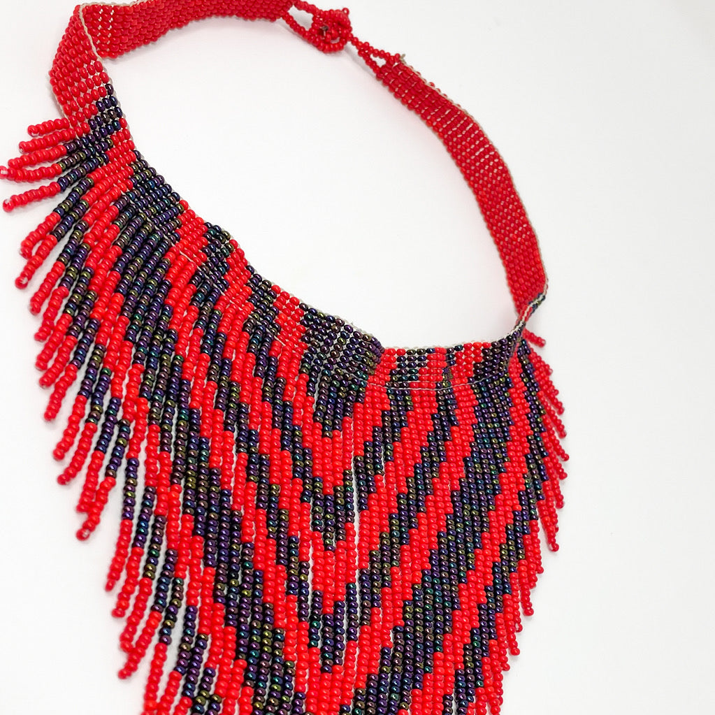 Rainy Embera Necklace Darkness